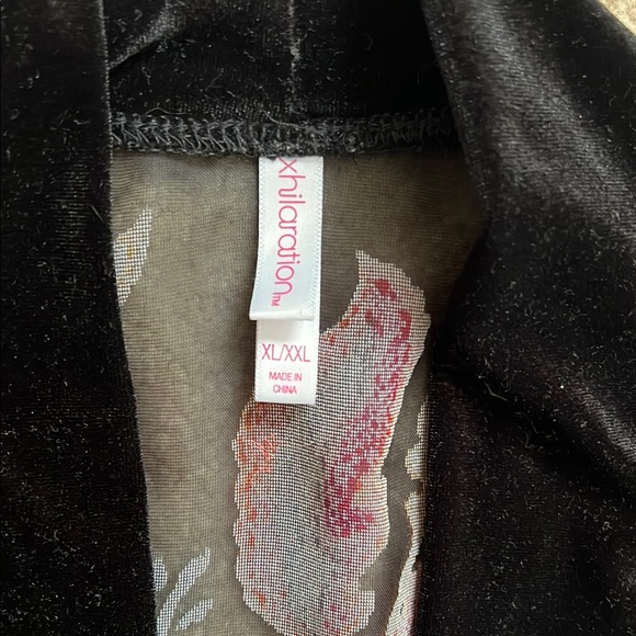 Floral Kimono Jacket with Black Trim - Picture 2 of 4